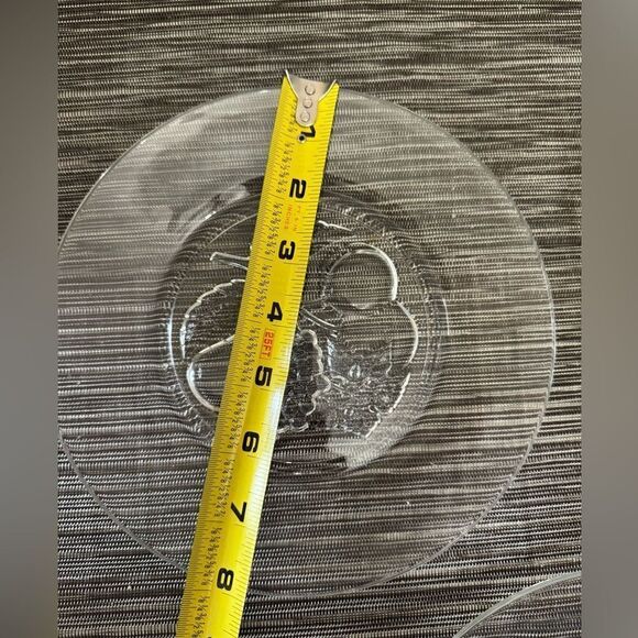 Clear Glass Plates with Fruit Design - Picture 10 of 11